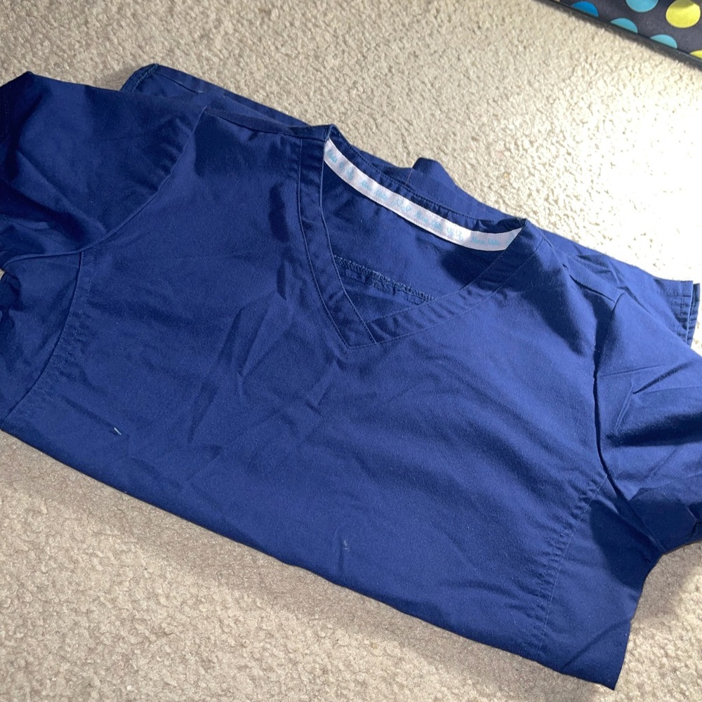Navy scrub